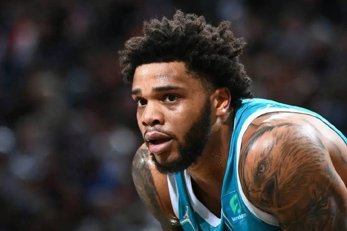 刺俱乐部正 刺俱乐部正