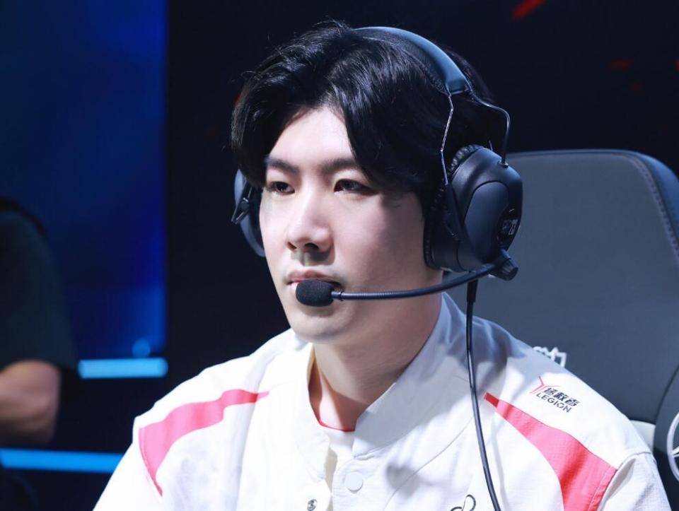 展现个人英 展现个人英